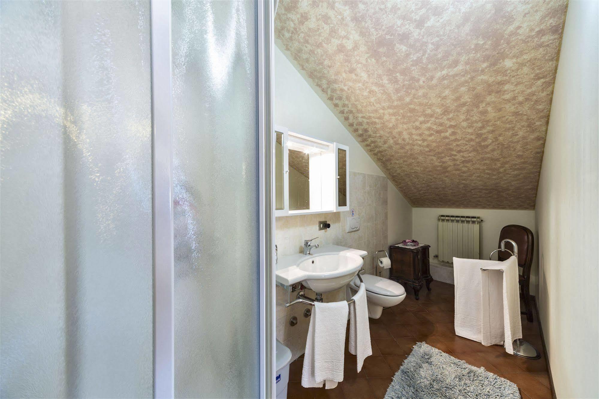 B&B - Foresteria - Frontelago Lake Como Mandello del Lario Exterior photo